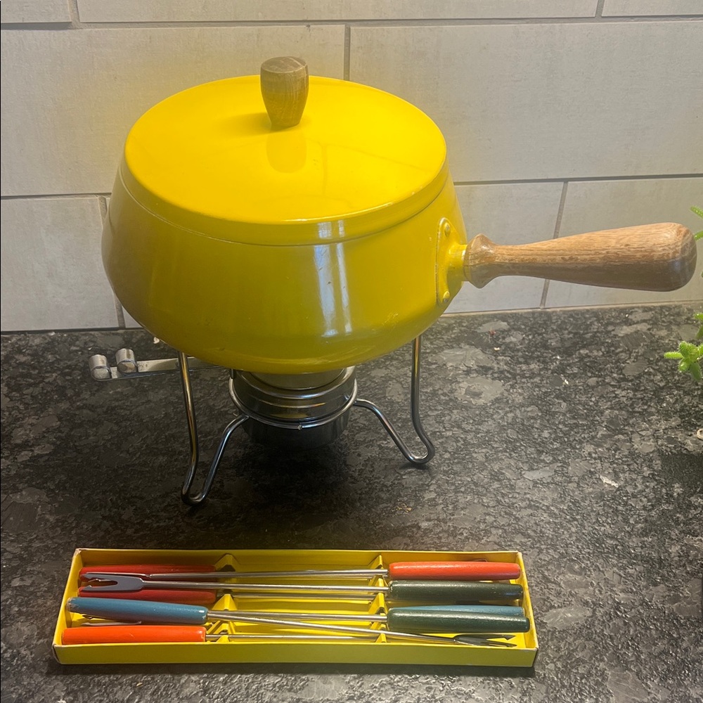 Vintage Yellow Fondue Set with Wooden Handle 8 forks included 1960’- 1970’s MCM
